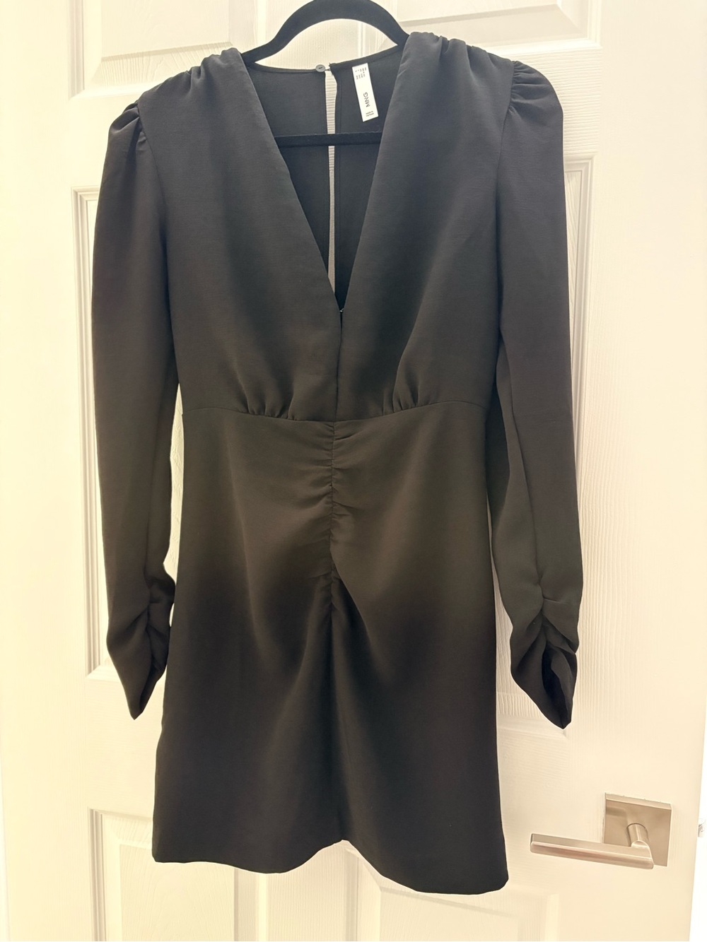 Mango Black Long-Sleeve V-Neck Mini Dress NWOT Size 4